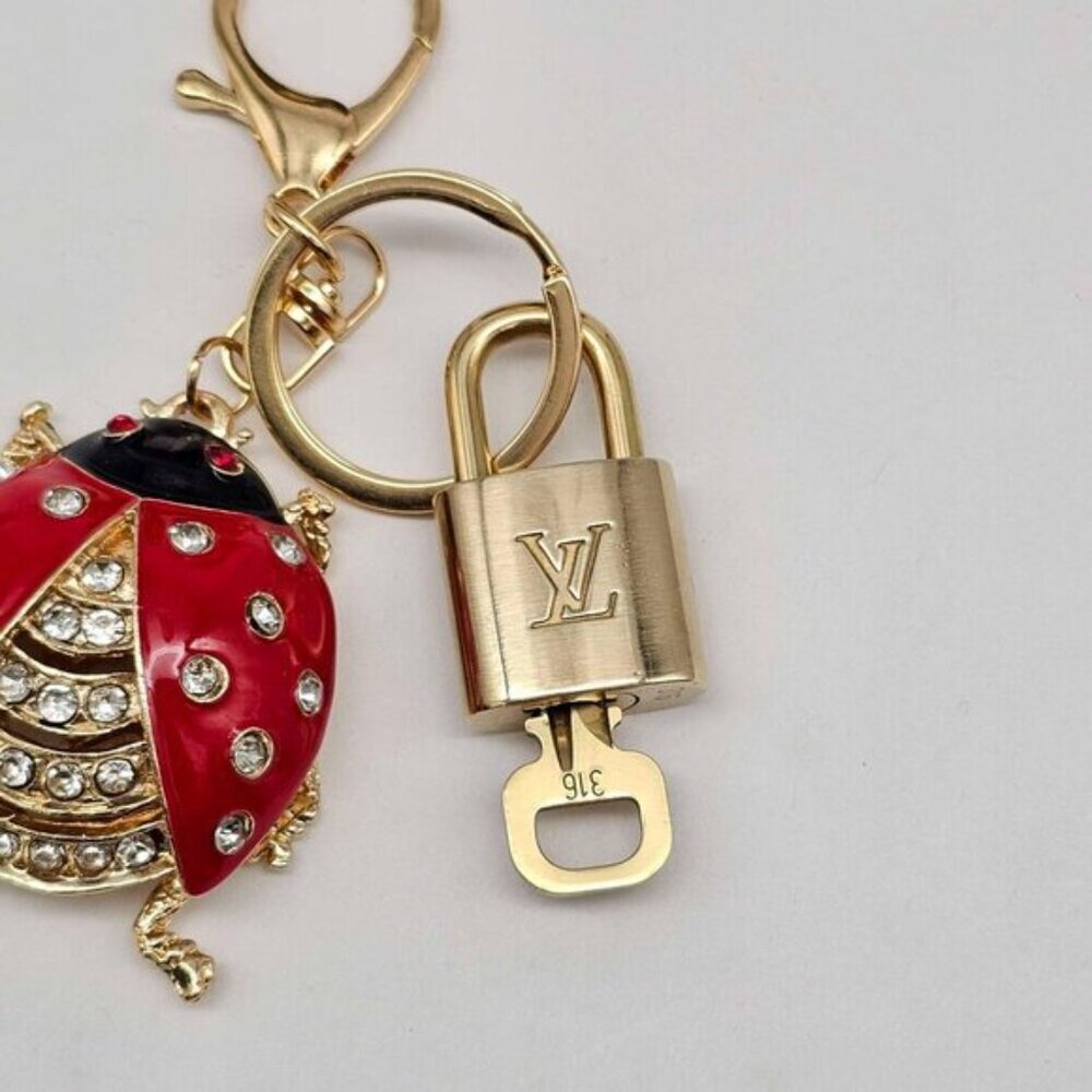 Authentic Louis Vuitton Lock & Key with unbranded Lady Bug Bagcharm, Keycharm - Picture 6 of 7